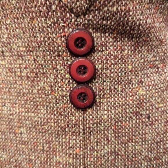 VINTAGE wool trench coat, burgundy tweed, burgundy lining - Picture 6 of 15